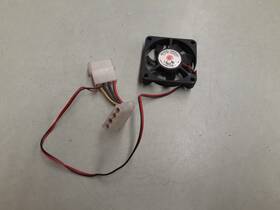 Aavid 1452222 12v Dc 0.11a 50x10mm Fan