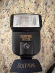 Sunpak DS-20 Auto Bounce Digital Flash. Fully Functioning. Fixed Price $20.00.